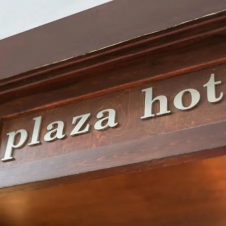Hotel Plaza Hotel, Philian And